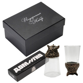 Подарочный набор 3 в 1 – Волк бронзовый, рюмки-перевёртыши 2 шт. по 30 мл, домино